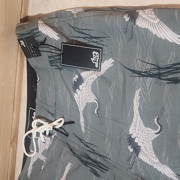 LOST Swim Trunks  Boardshorts Size 36 - Picture 3 of 9